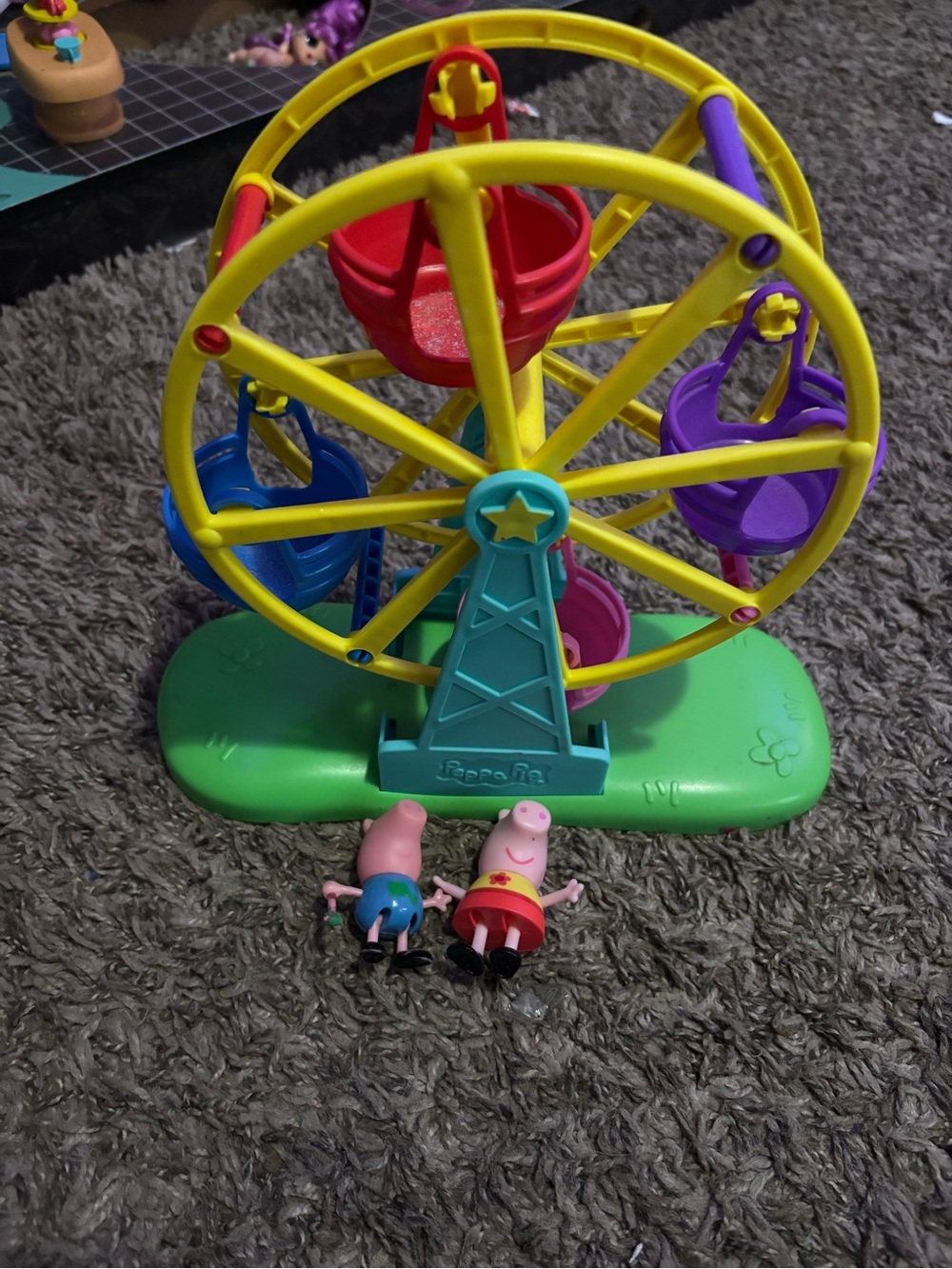 Peppa Pig Ferris Wheel Playset - Multicolor